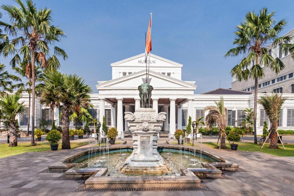 Hotel 88 Grogol By Wh Jakarta Extérieur photo